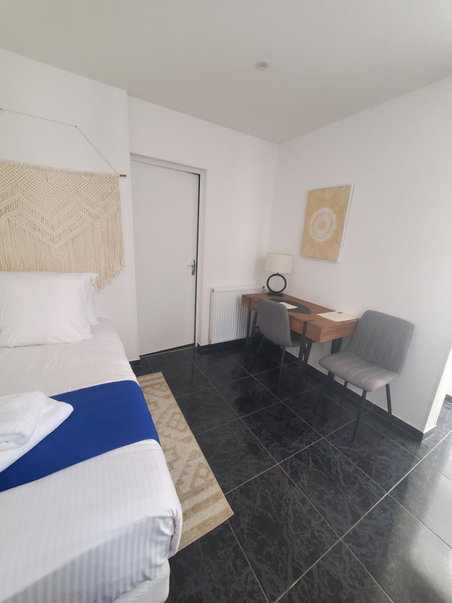 Logis Belle Etoile 2*