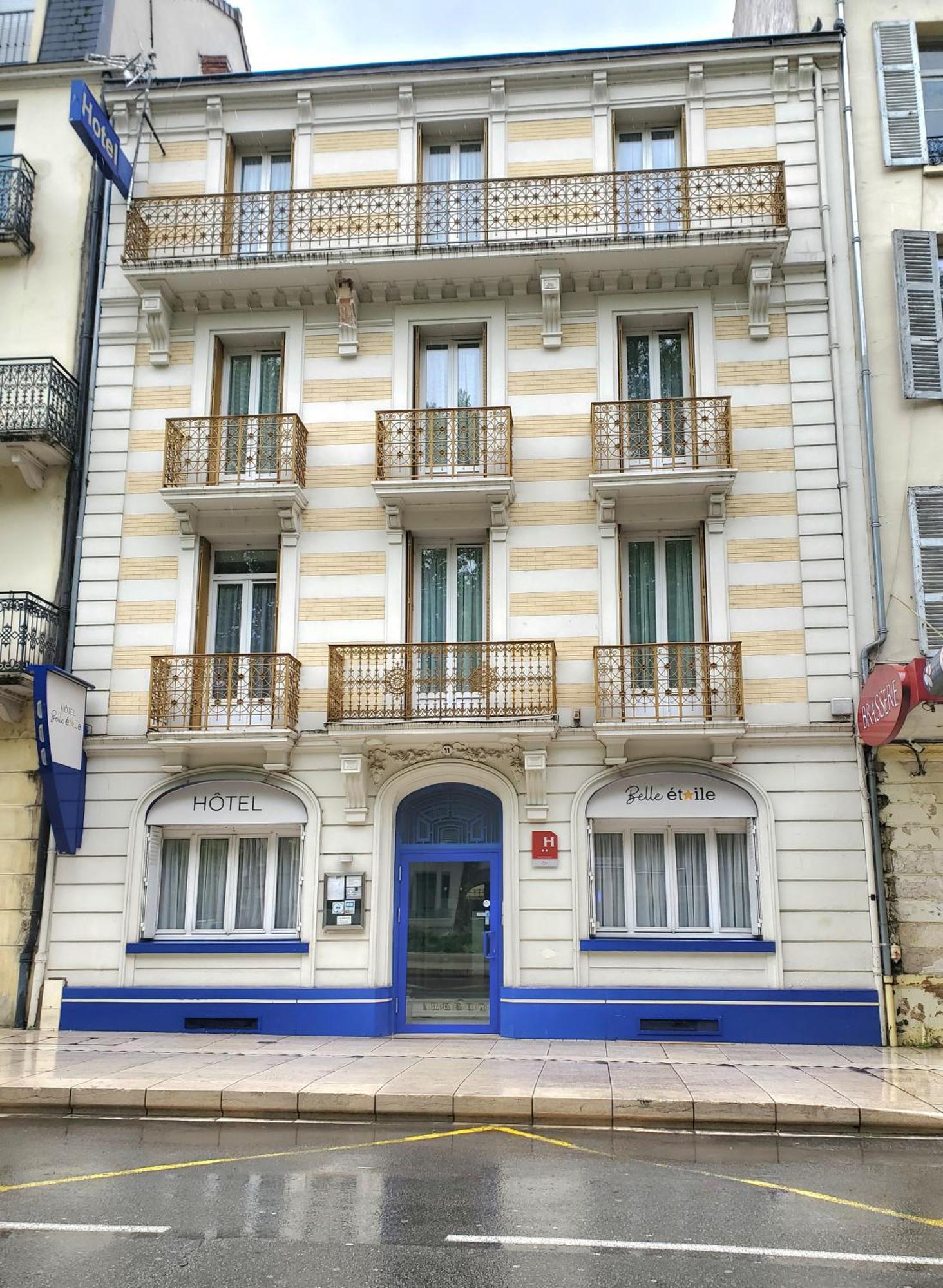 Hotel Logis Belle Etoile 2*